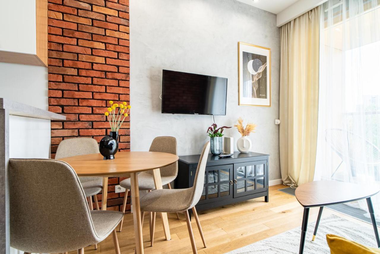 Apartamentysnu, Wola Premium II Z Parkingiem Варшава Екстер'єр фото